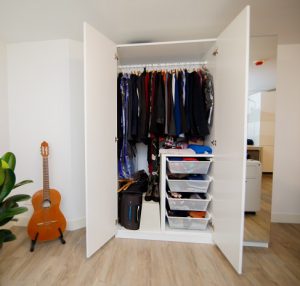 פירוק והרכבה של ארון